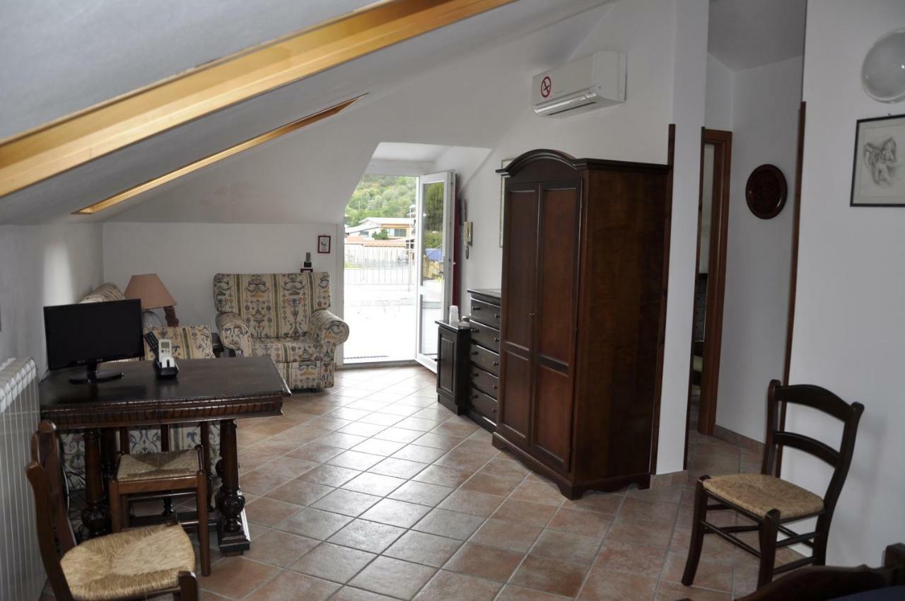 Bed & Breakfast 4U Parcheggio Interno Chiavari Ngoại thất bức ảnh